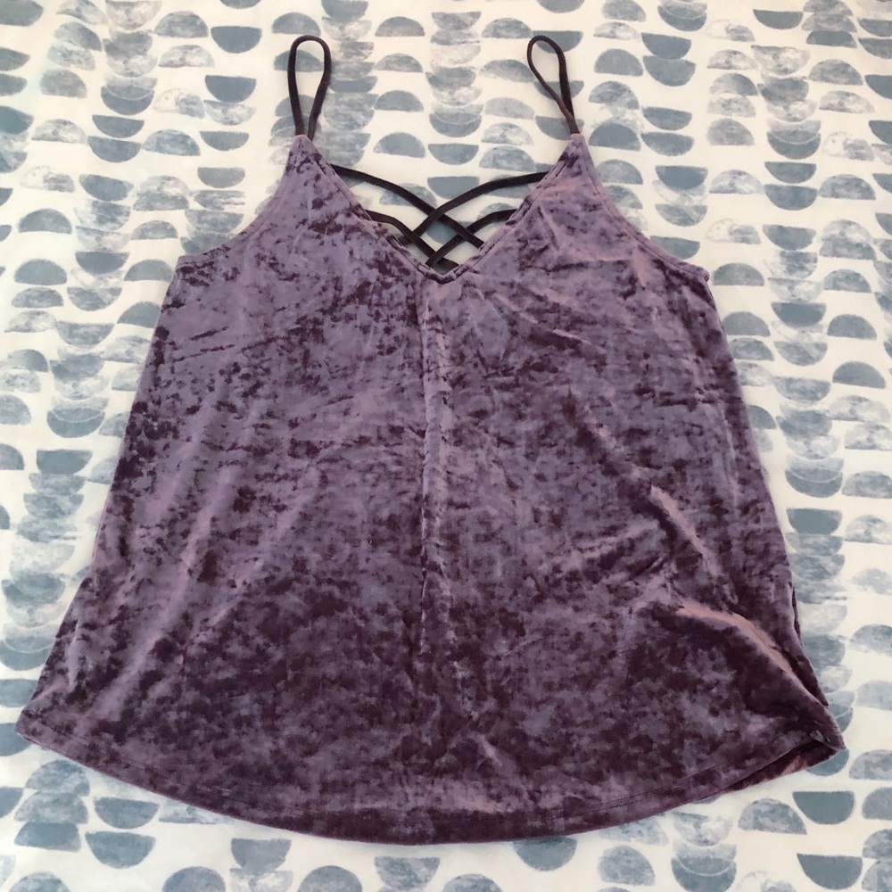💕 American Eagle Crushed Velvet Camisole
